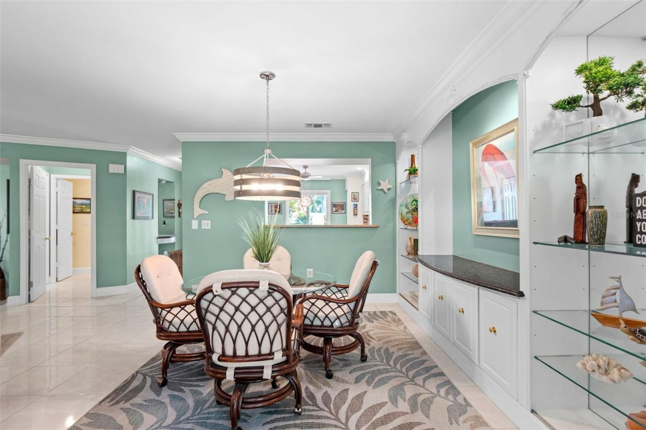 6101 34th Street W, Unit 2B, Bradenton, FL 34210 Photo