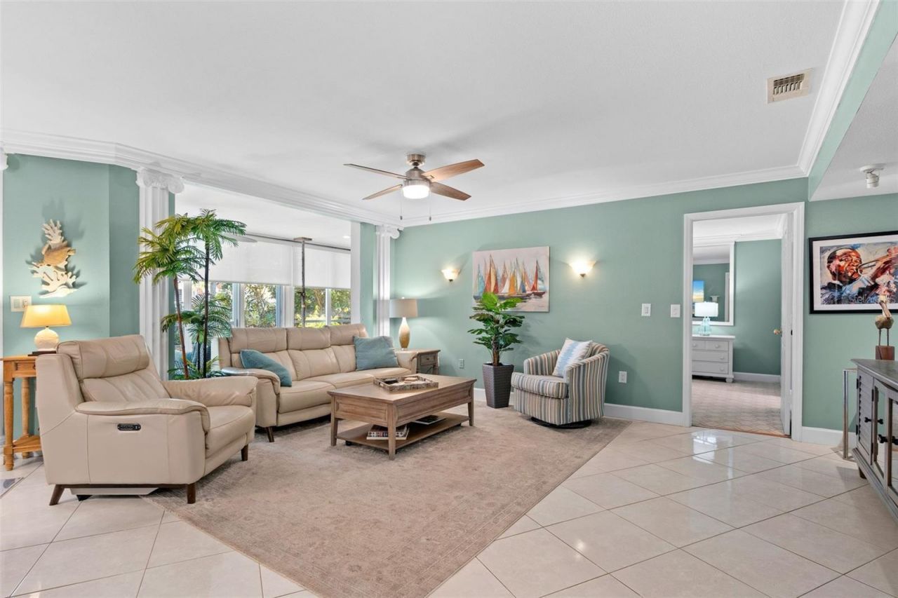 6101 34th Street W, Unit 2B, Bradenton, FL 34210 Photo