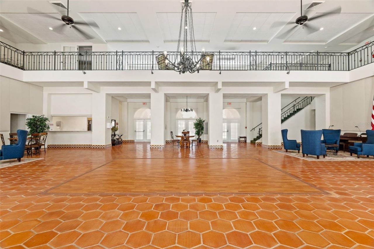 6101 34th Street W, Unit 2B, Bradenton, FL 34210 Photo