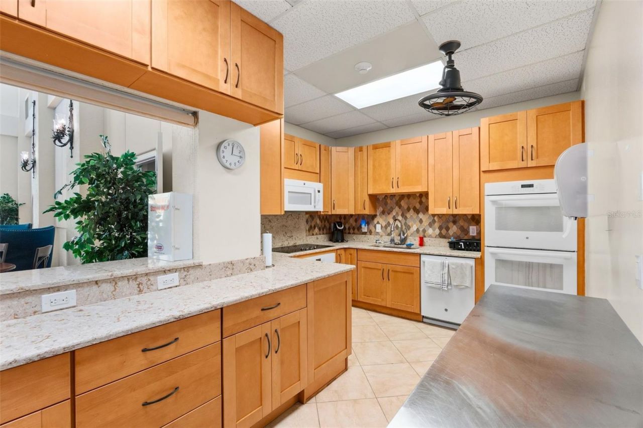 6101 34th Street W, Unit 2B, Bradenton, FL 34210 Photo