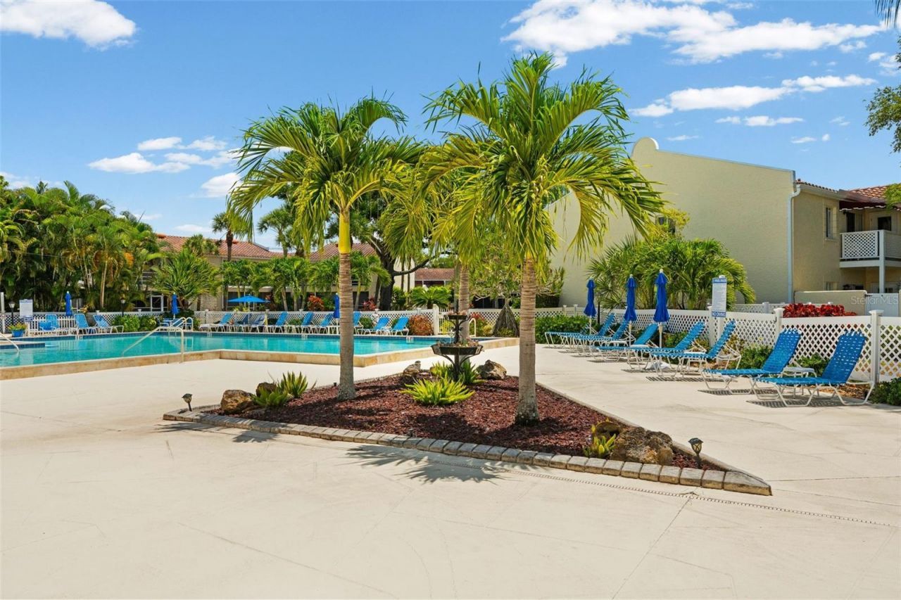 6101 34th Street W, Unit 2B, Bradenton, FL 34210 Photo