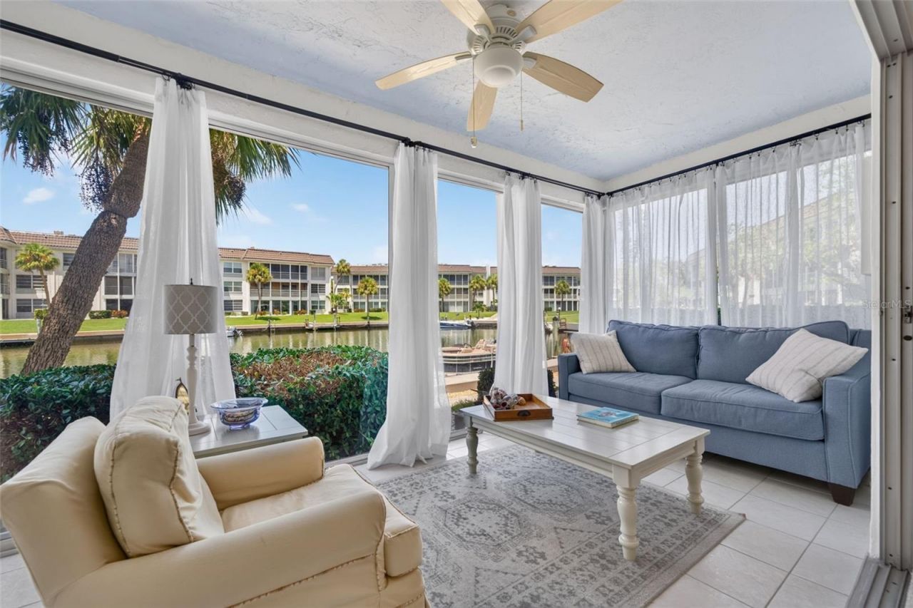 4390 Exeter Drive, Unit 107, Longboat Key, FL 34228 Photo