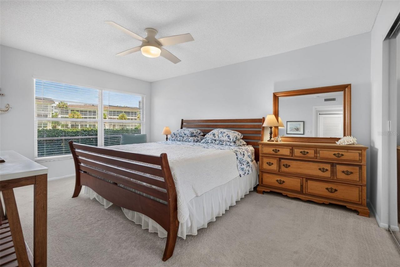 4390 Exeter Drive, Unit 107, Longboat Key, FL 34228 Photo