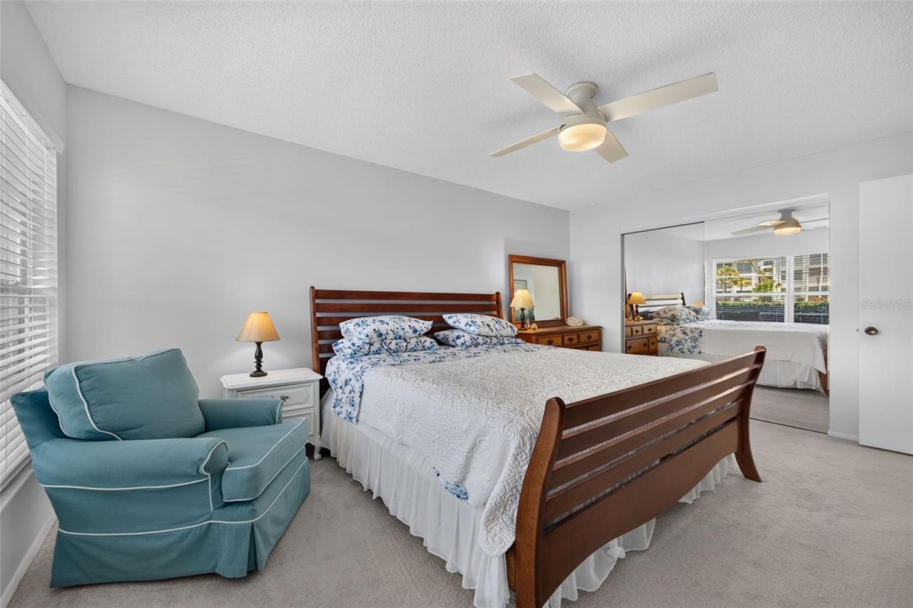 4390 Exeter Drive, Unit 107, Longboat Key, FL 34228 Photo