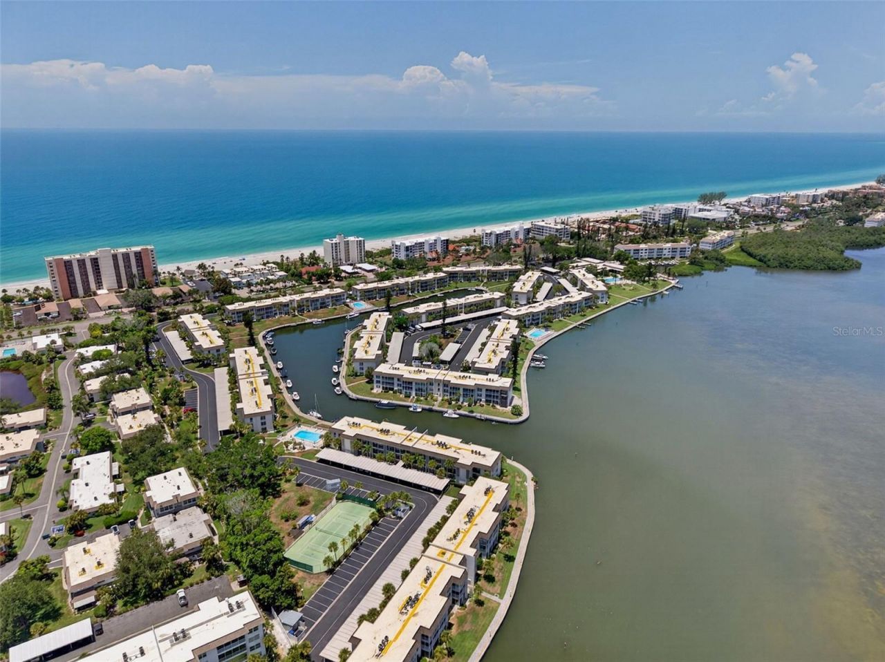 4390 Exeter Drive, Unit 107, Longboat Key, FL 34228 Photo
