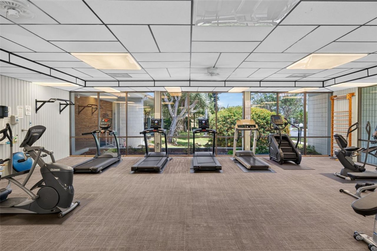 4390 Exeter Drive, Unit 107, Longboat Key, FL 34228 Photo