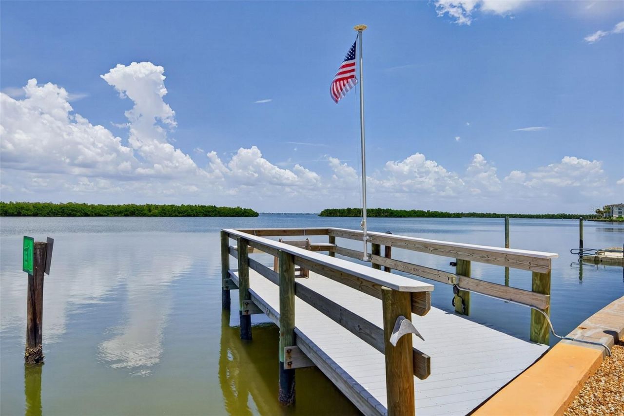 4390 Exeter Drive, Unit 107, Longboat Key, FL 34228 Photo