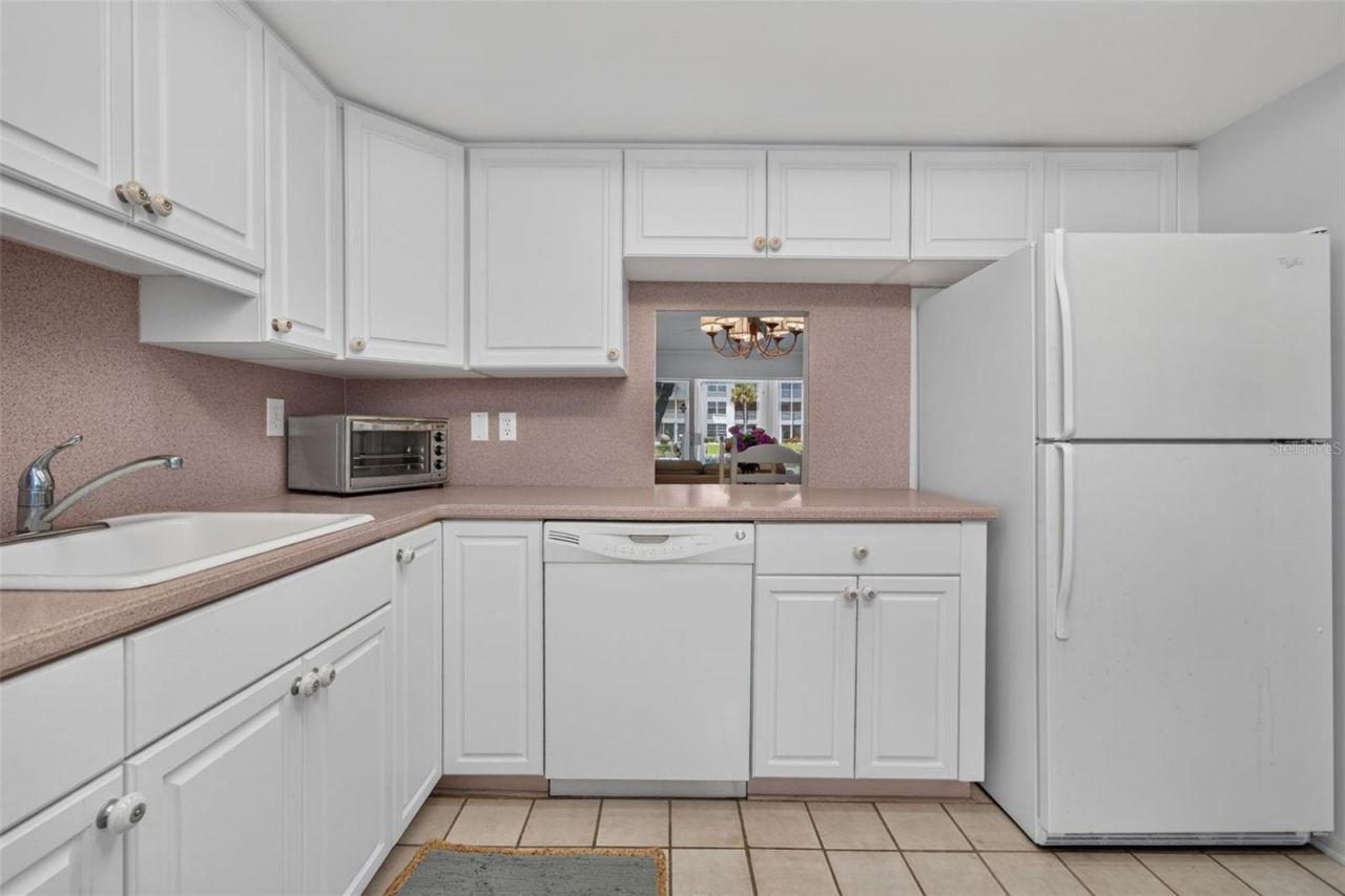 4390 Exeter Drive, Unit 107, Longboat Key, FL 34228 Photo