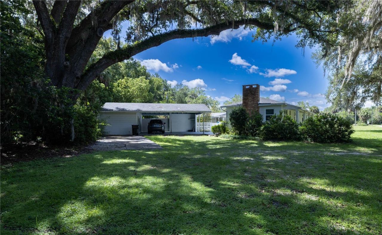 298 N Court Street , Bronson, FL 32621 Photo