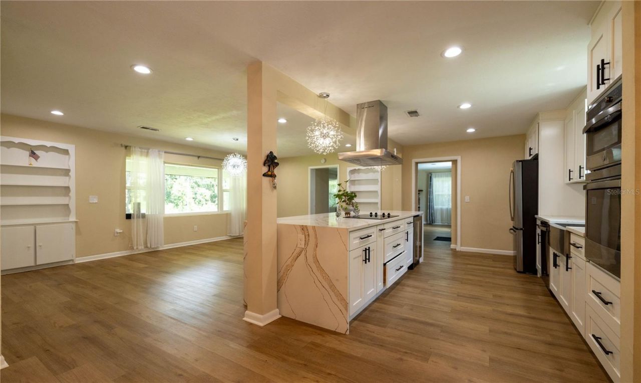 298 N Court Street , Bronson, FL 32621 Photo