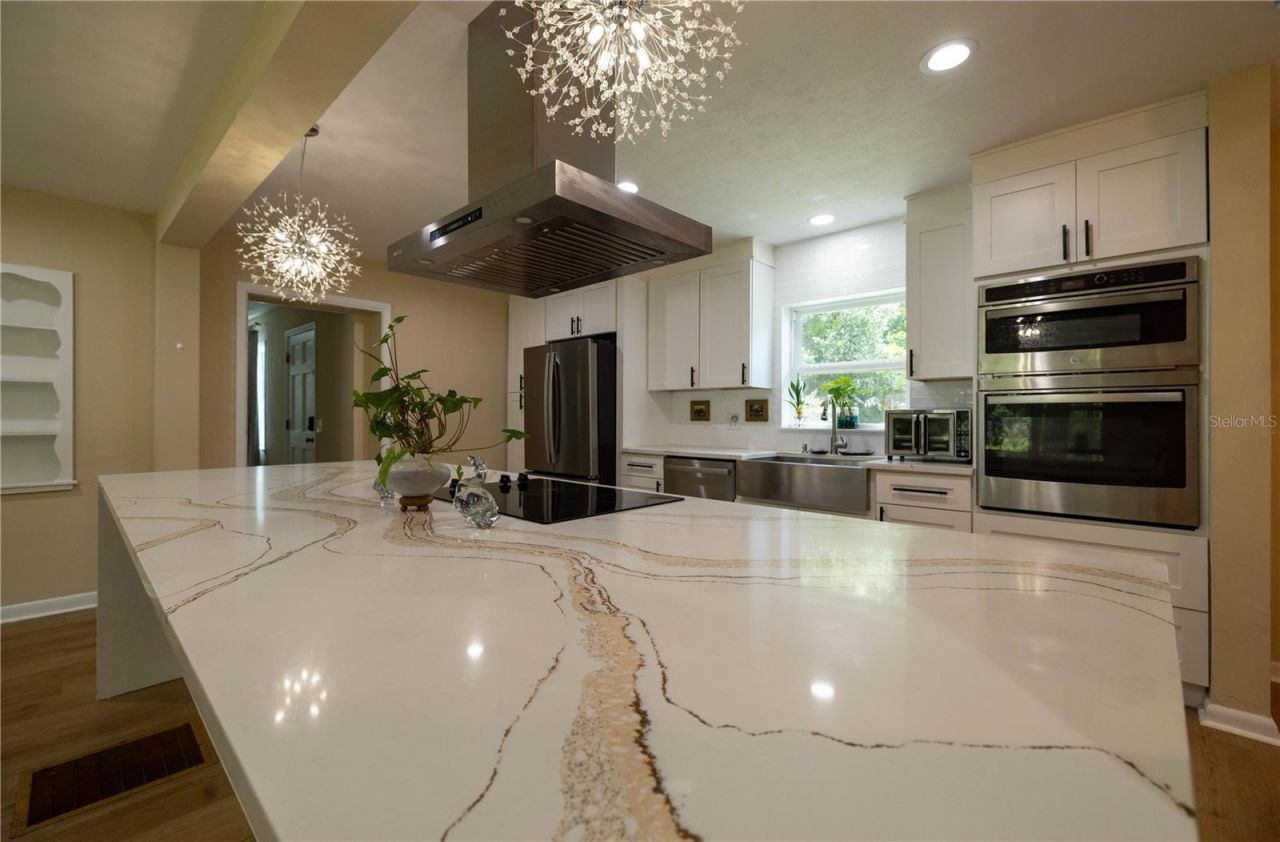 298 N Court Street , Bronson, FL 32621 Photo