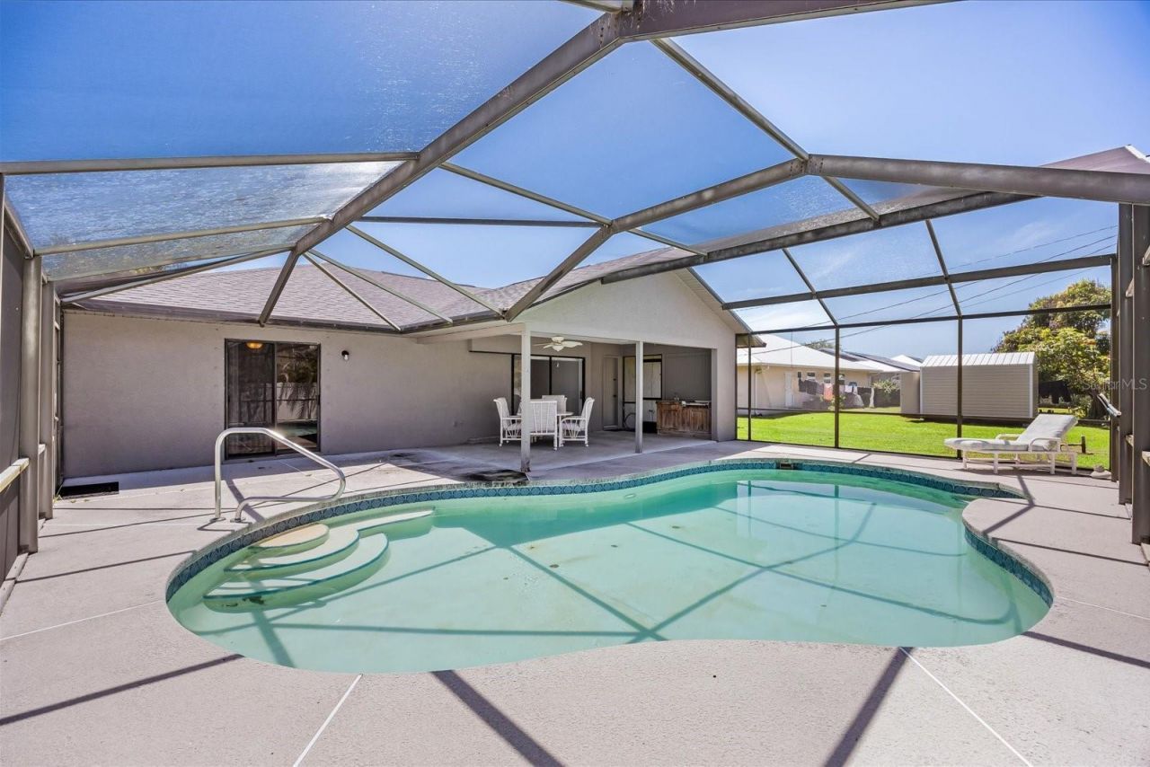 2126 SW Trenton Lane , Port Saint Lucie, FL 34984 Photo