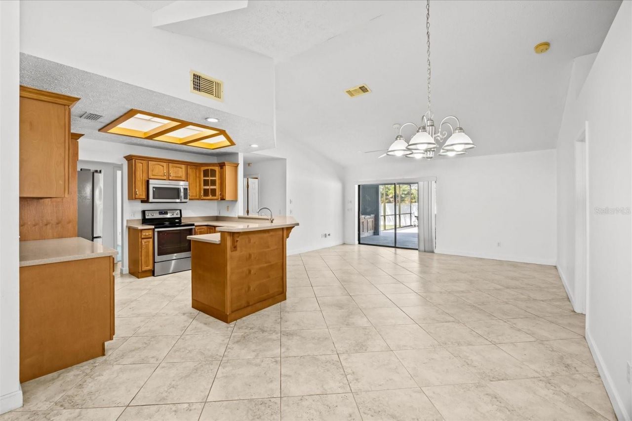2126 SW Trenton Lane , Port Saint Lucie, FL 34984 Photo
