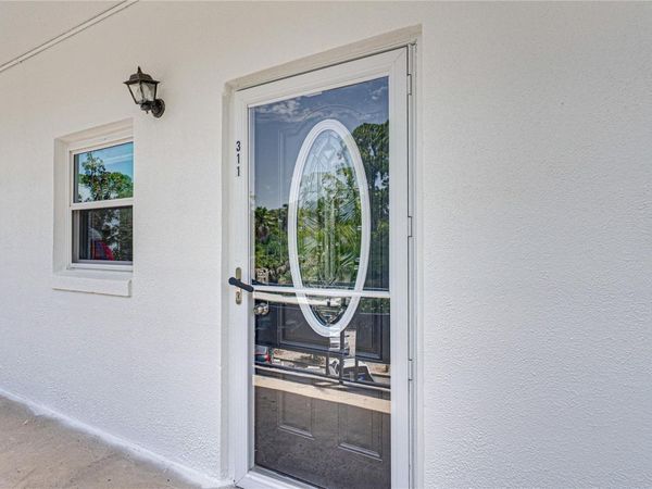 200 EL CAMINO DRIVE , Unit 311, WINTER HAVEN, FL 33884