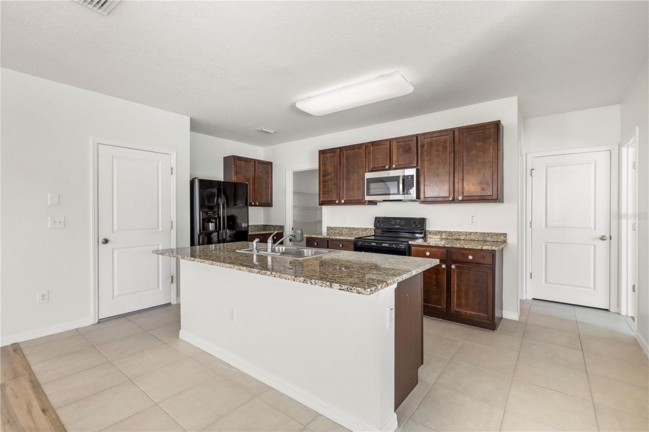7789 Tuscan Bay Circle, Wesley Chapel, FL 33545 Photo