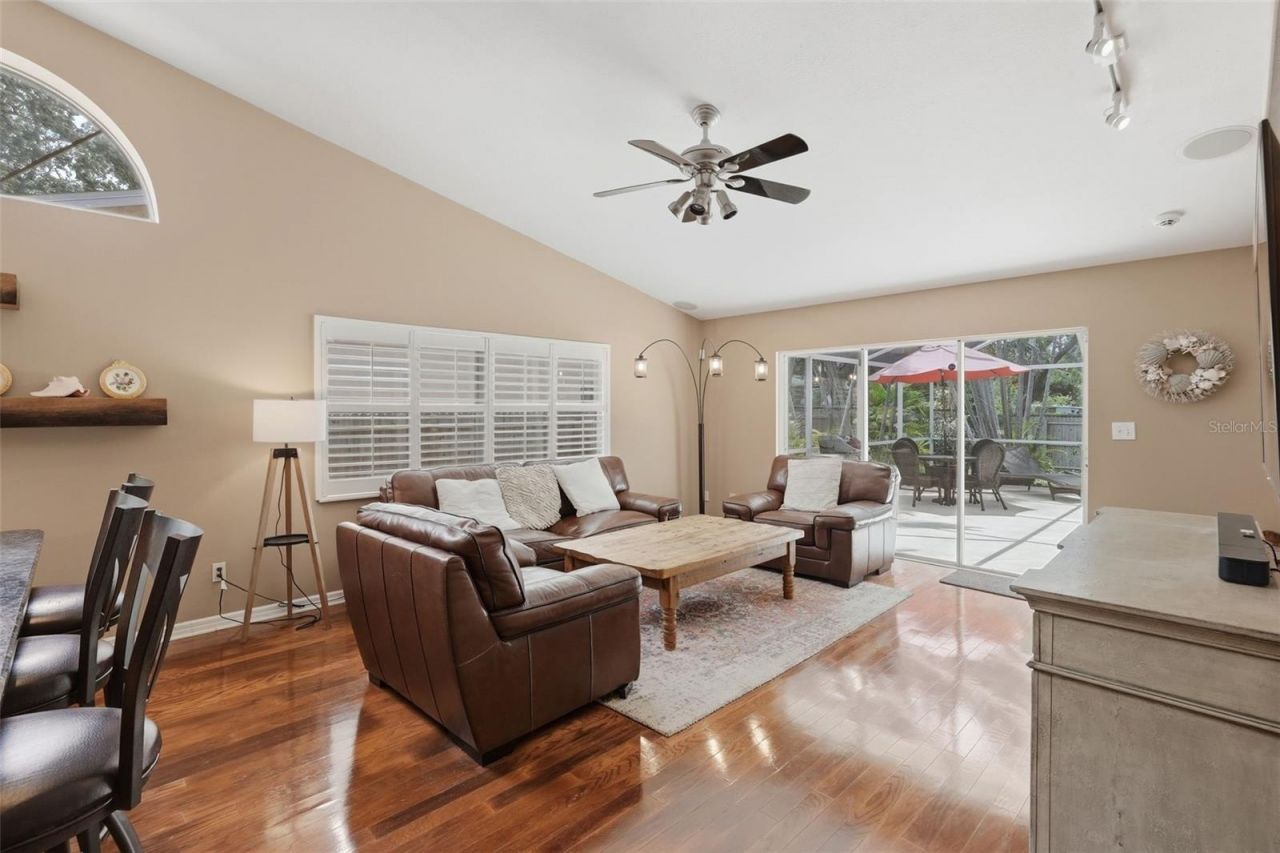 4989 162nd Avenue N, Clearwater, FL 33760 Photo