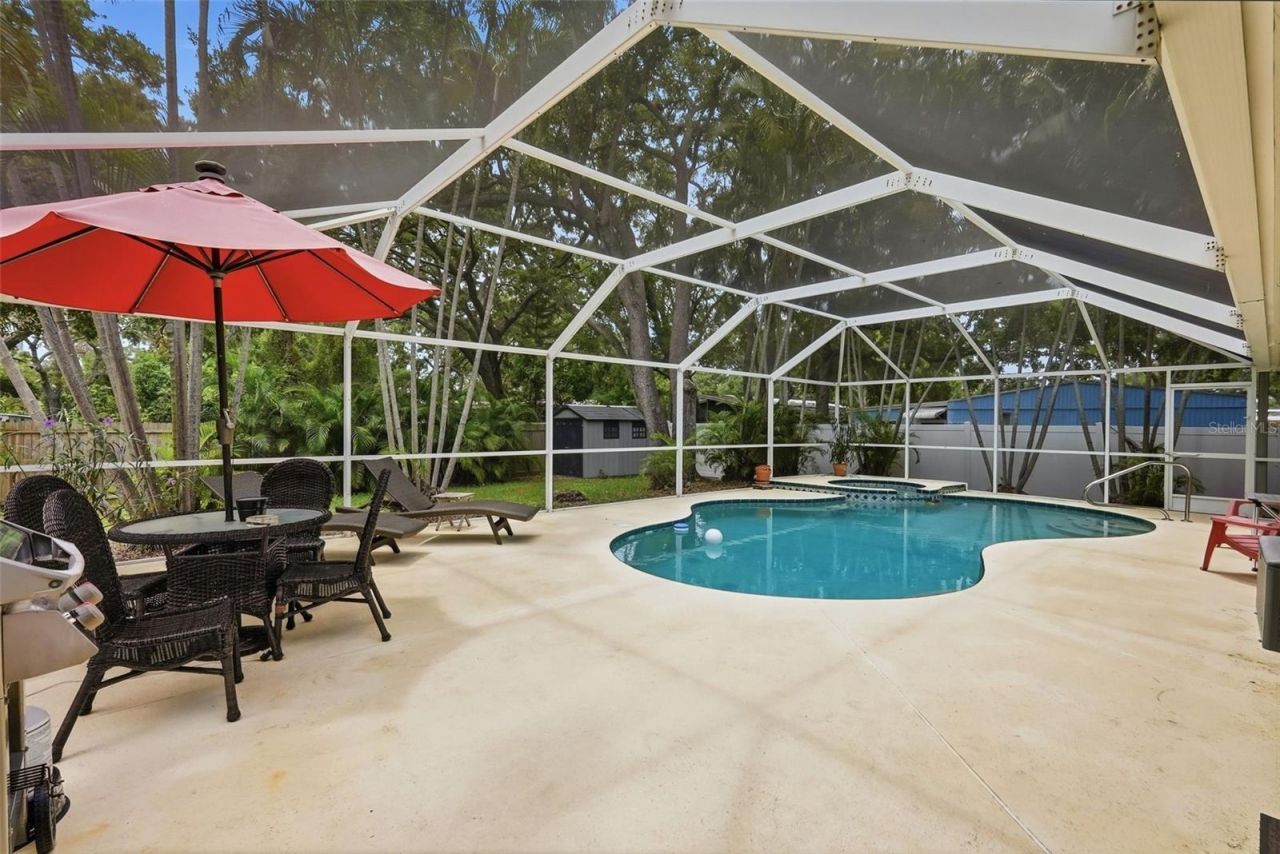 4989 162nd Avenue N, Clearwater, FL 33760 Photo