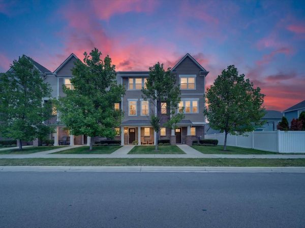 2500 Normandy Road, Unit 67, Royal Oak, MI 48073