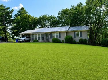 2893 Hollow Road, Glasgow, KY 42141
