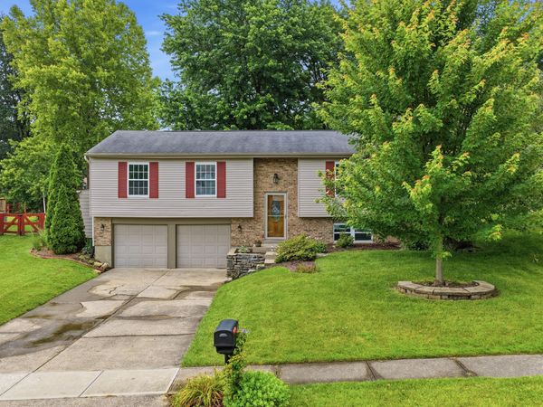 2705 Surfside Drive, Villa Hills, KY 41017