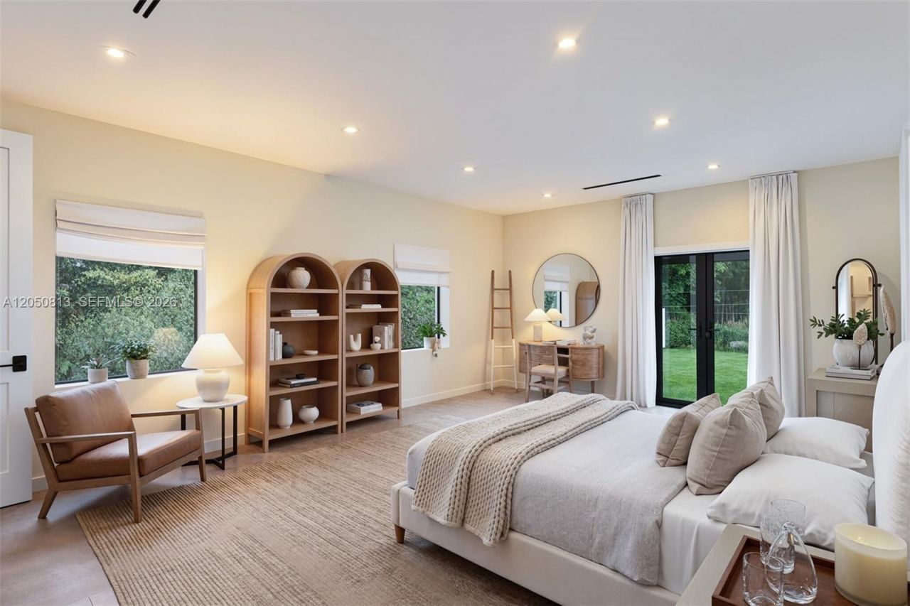 5401 Pine Tree Drive , Unit 5401, Miami Beach, FL 33140 Photo
