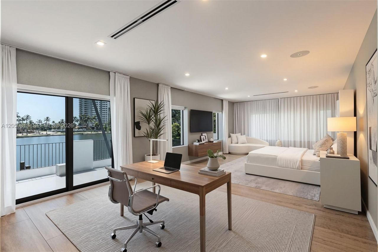 5401 Pine Tree Drive , Unit 5401, Miami Beach, FL 33140 Photo