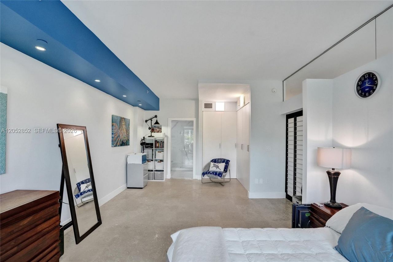 2001 Meridian Ave, Unit 308, Miami Beach, FL 33139 Photo