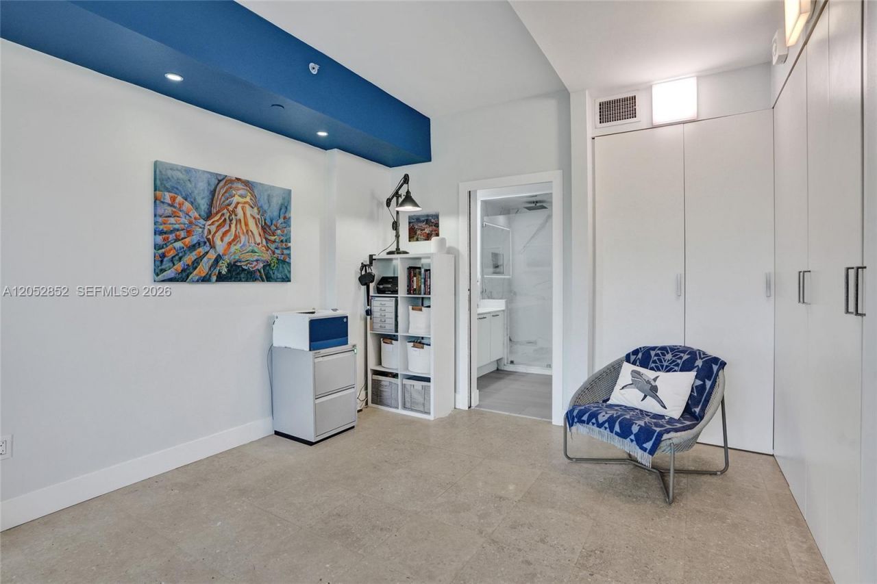 2001 Meridian Ave, Unit 308, Miami Beach, FL 33139 Photo