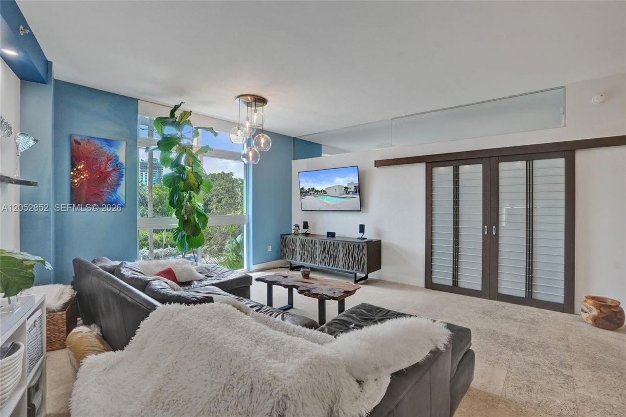 2001 Meridian Ave, Unit 308, Miami Beach, FL 33139 Photo