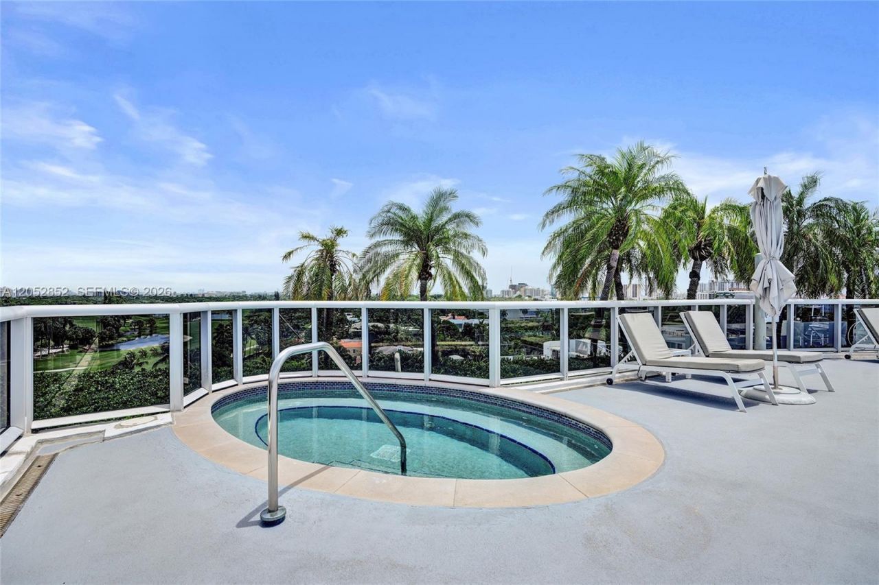 2001 Meridian Ave, Unit 308, Miami Beach, FL 33139 Photo