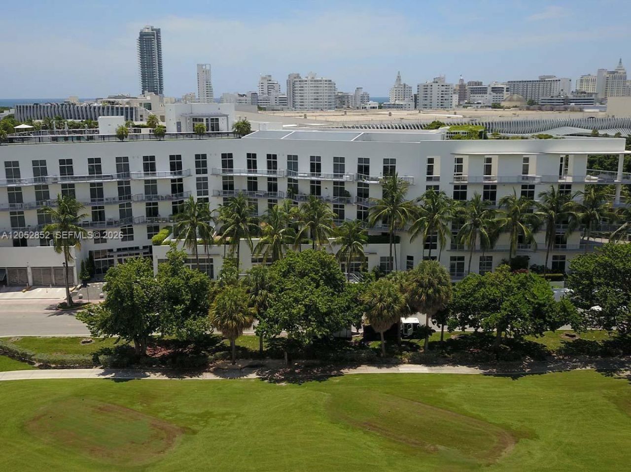 2001 Meridian Ave, Unit 308, Miami Beach, FL 33139 Photo