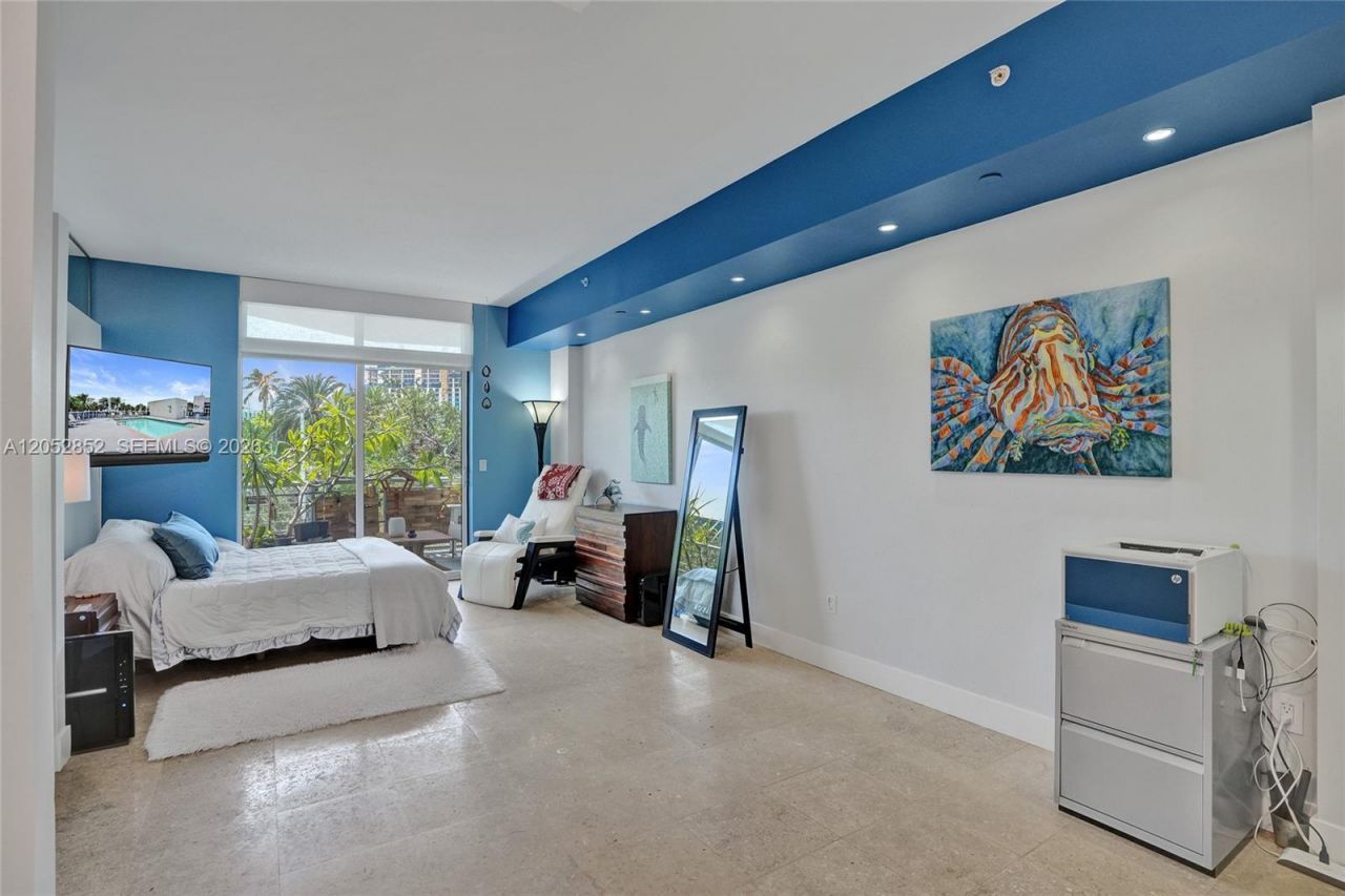 2001 Meridian Ave, Unit 308, Miami Beach, FL 33139 Photo