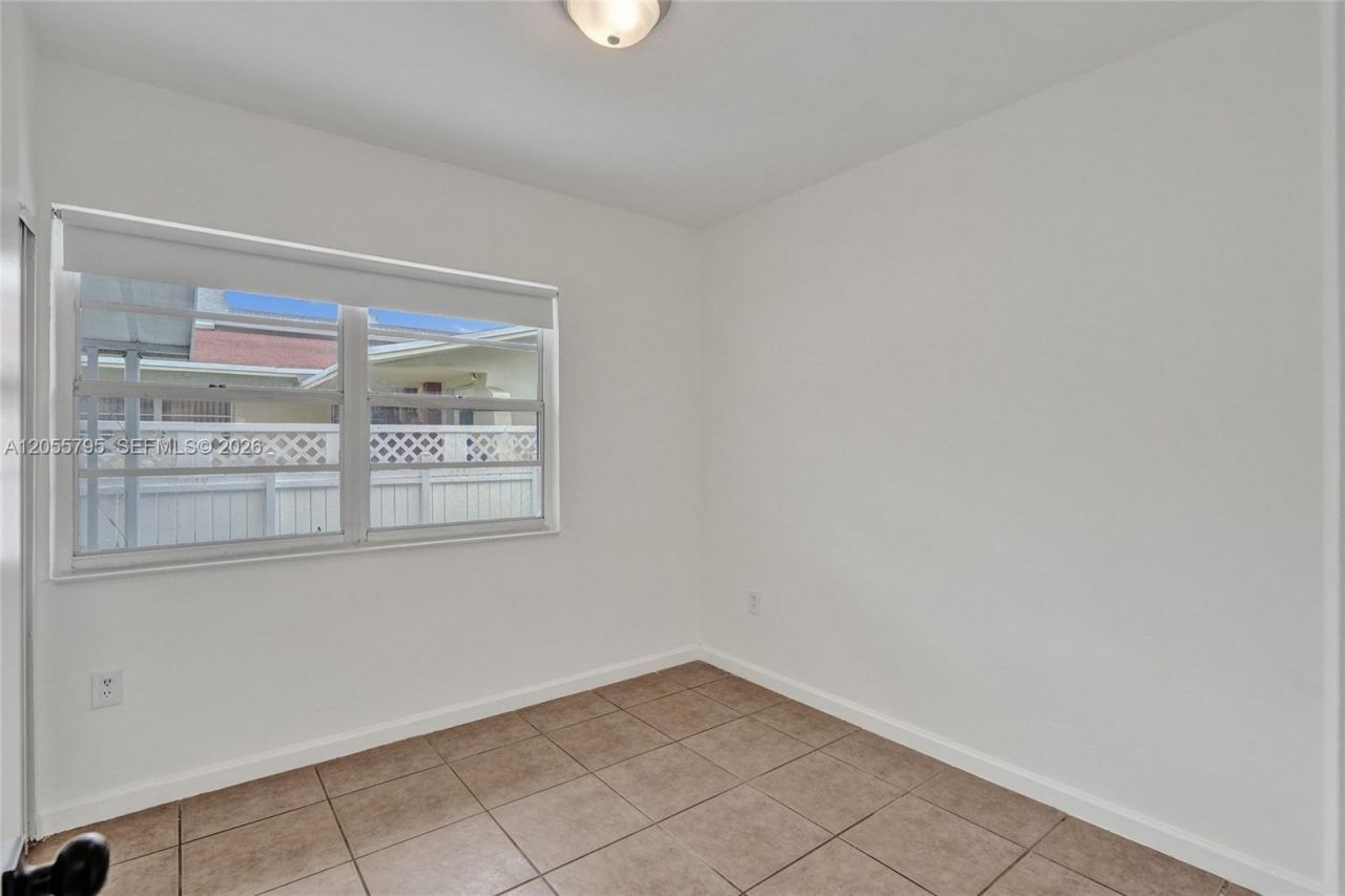 2920 SW 3rd St , Unit 2920, Miami, FL 33135 Photo