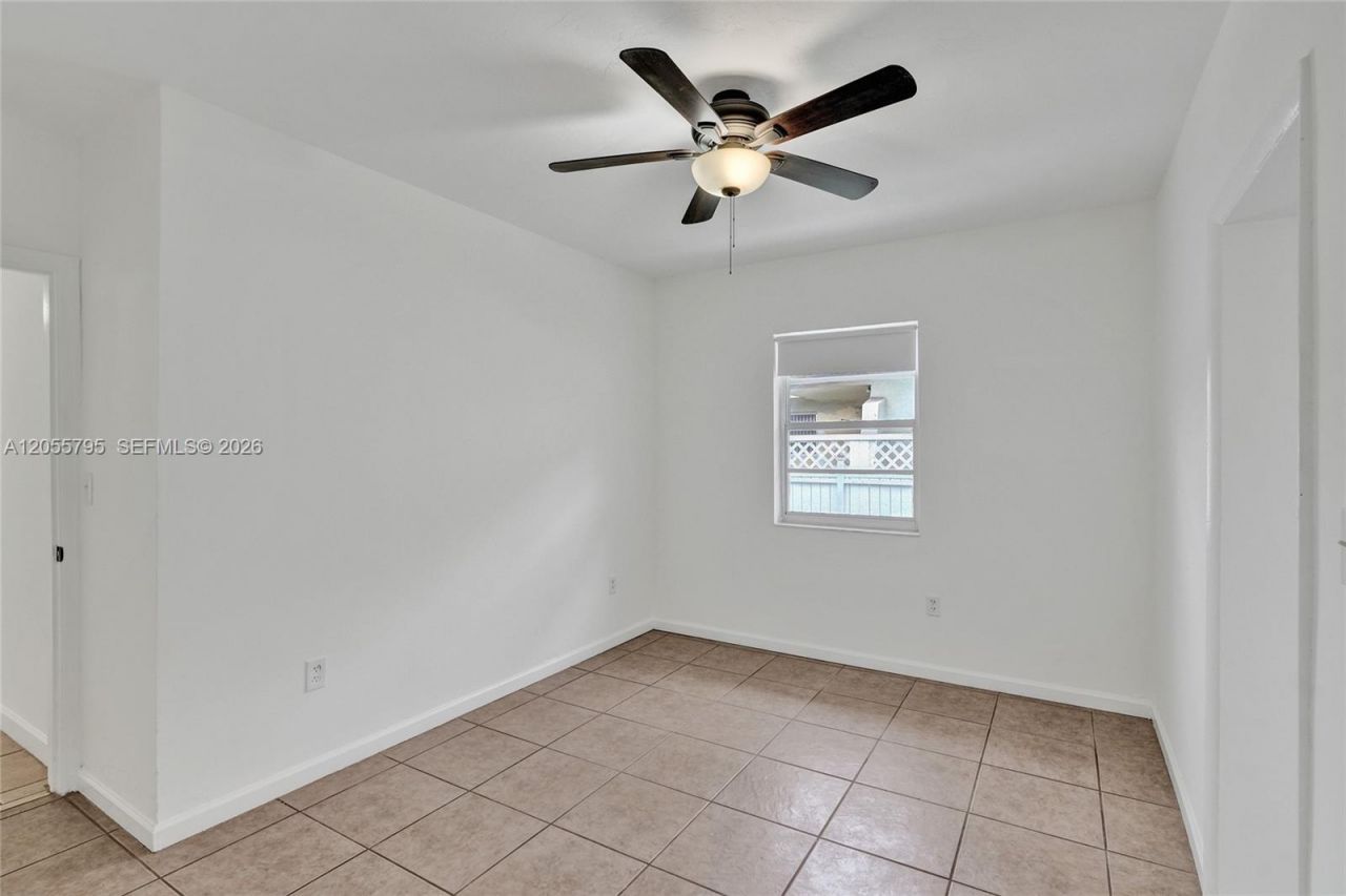 2920 SW 3rd St , Unit 2920, Miami, FL 33135 Photo