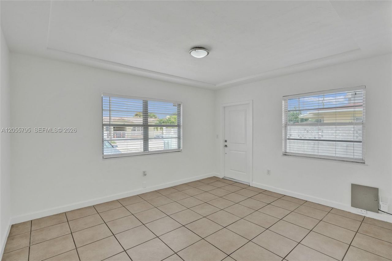 2920 SW 3rd St , Unit 2920, Miami, FL 33135 Photo