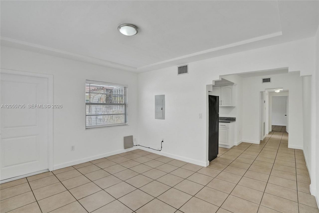 2920 SW 3rd St , Unit 2920, Miami, FL 33135 Photo