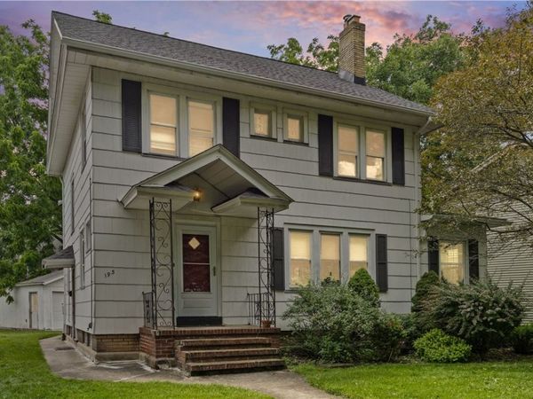 195 Saint Regis Drive S, Rochester, NY 14618