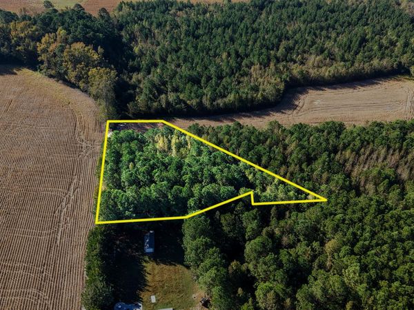 5107 Rainwater Road , Lucama, NC 27851