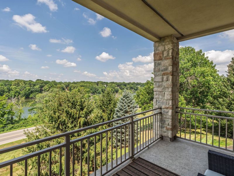 5735 Newbank Circle, Unit 203, Dublin, OH 43017 Photo 29