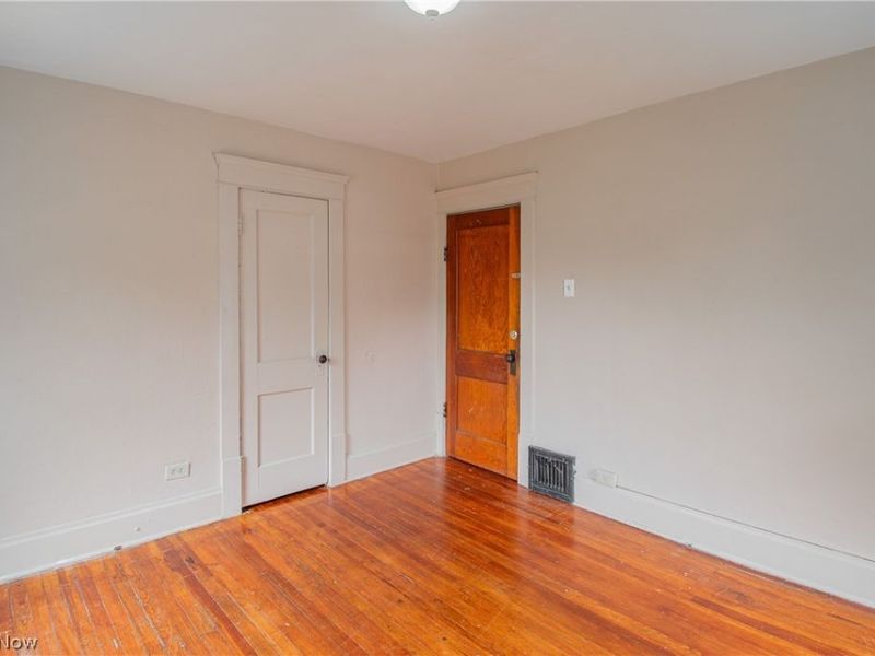 665 Thayer Street , Akron, OH 44310 Photo 21