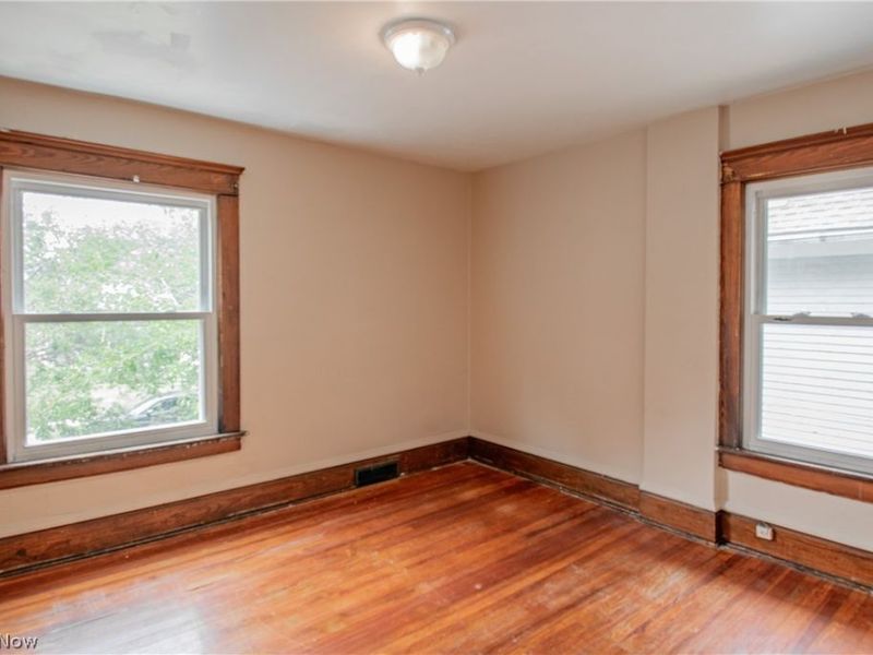 665 Thayer Street , Akron, OH 44310 Photo 22