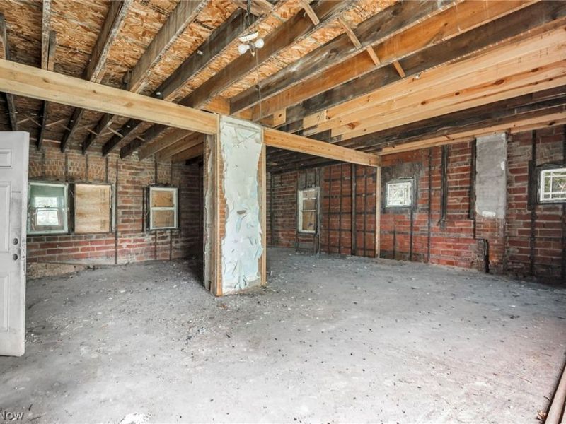 13515 Saint Clair Avenue , Cleveland, OH 44110 Photo 24