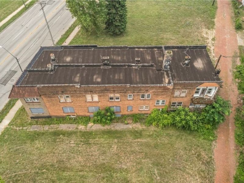 13515 Saint Clair Avenue , Cleveland, OH 44110 Photo 38