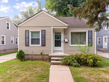 2328 Guthrie Avenue , Royal Oak, MI 48067
