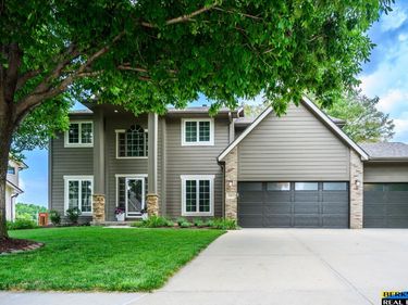 5127 N 137 Avenue, Omaha, NE 68164
