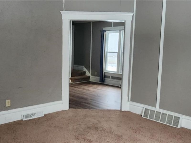 244 Arch Street, Akron, OH 44304 Photo 4