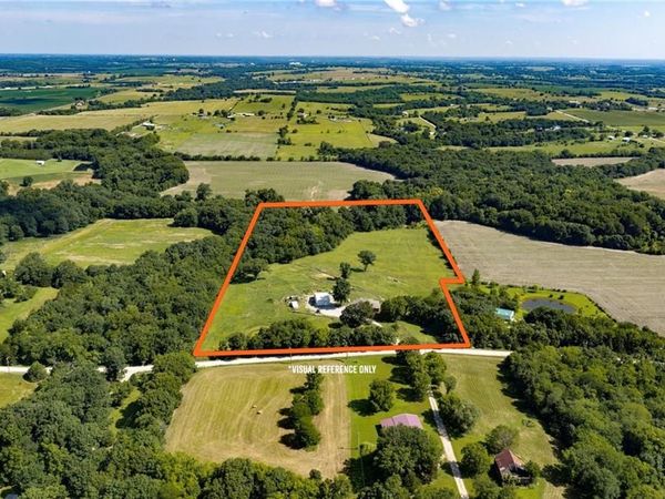 21734 Loring Road, Linwood, KS 66052