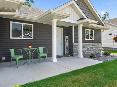 11731 Kings Lane SE, Becker, MN 55308