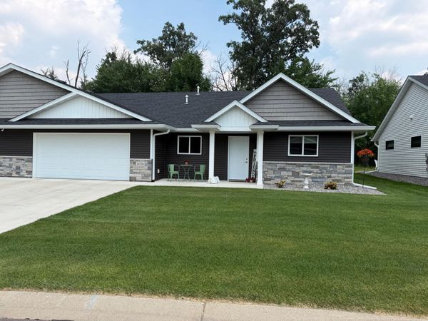 11731 Kings Lane SE, Becker, MN 55308