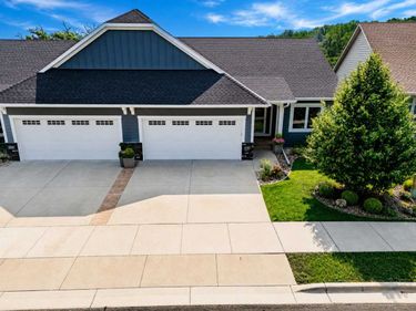 503 Autumn Avenue SE, New Prague, MN 56071